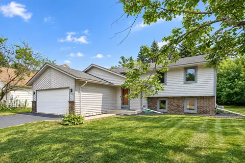 8026 173rd St W, Lakeville, MN 55044