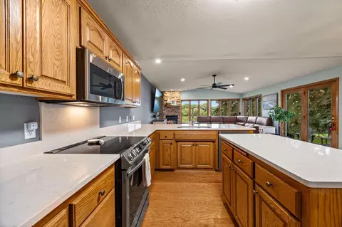 Kitchen - 11141 Xylon Ave N, Champlin, MN 55316 photo 6 of 7