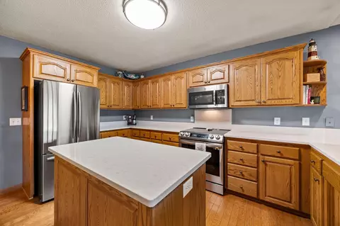 Kitchen - 11141 Xylon Ave N, Champlin, MN 55316 photo 4 of 7