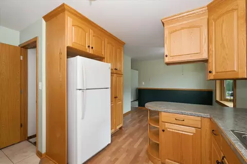 Kitchen - 4331 E 3rd St, Superior, WI 54880 photo 3 of 4