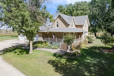 5100 128th St SE, Blooming Prairie, MN 55917