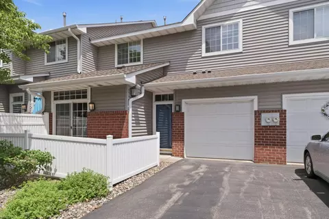 14172 Plymouth Ave #28, Burnsville, MN 55337