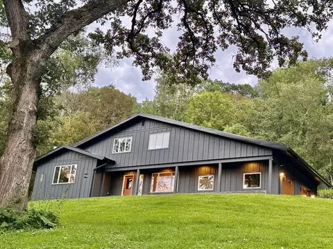 25098 County Road 9, Winona, MN 55987