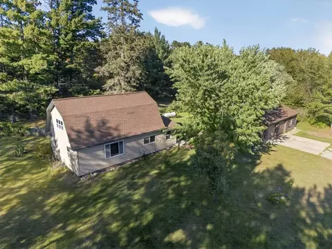 Exterior - 35455 Freestone Rd, Grand Rapids, MN 55744 photo 4 of 16