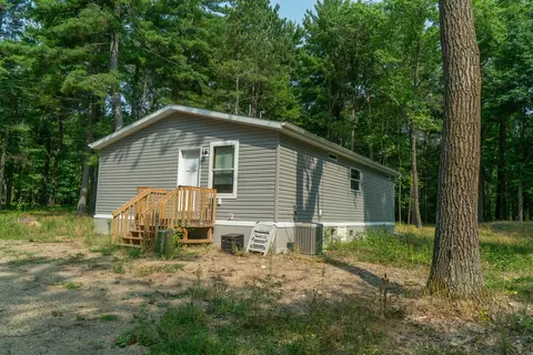 Exterior - 4452 Boone Point Rd NW, Hackensack, MN 56452 photo 1 of 4