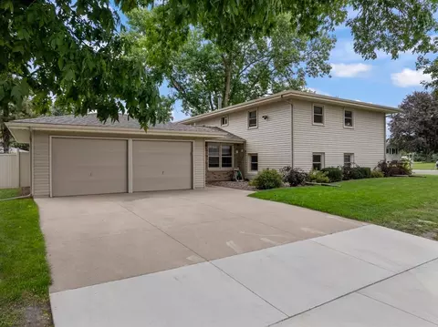 Exterior - 700 Lyndale Ave, Spring Valley, MN 55975 photo 3 of 12