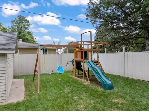 Exterior - 700 Lyndale Ave, Spring Valley, MN 55975 photo 10 of 12