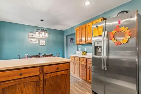 Kitchen - 700 Lyndale Ave, Spring Valley, MN 55975 photo 3 of 3