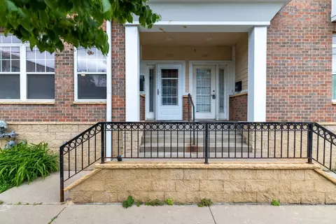 Exterior - 312 E 18th St, Minneapolis, MN 55404 photo 3 of 5