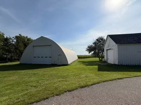 Exterior - 28558 80th St, Waseca, MN 56093 photo 3 of 5