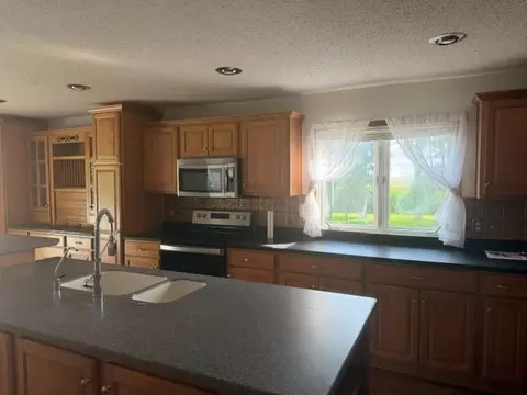Kitchen - 28558 80th St, Waseca, MN 56093 photo 1 of 2
