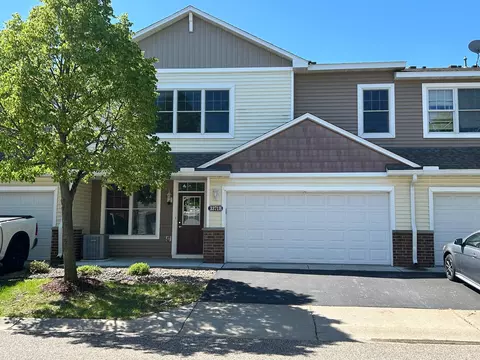 3371 Hazel Trl #B, Woodbury, MN 55129