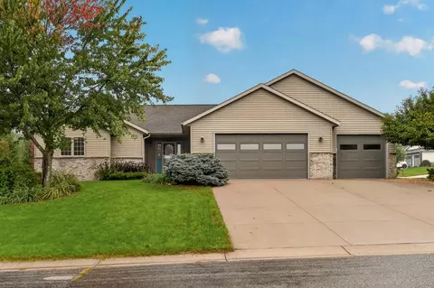 1594 Amco Dr SE, Chatfield, MN 55923