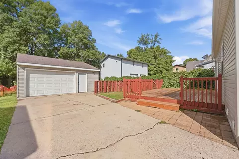 Exterior - 416 2nd St SE, Willmar, MN 56201 photo 3 of 9