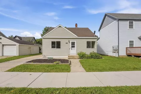 Exterior - 416 2nd St SE, Willmar, MN 56201 photo 2 of 9