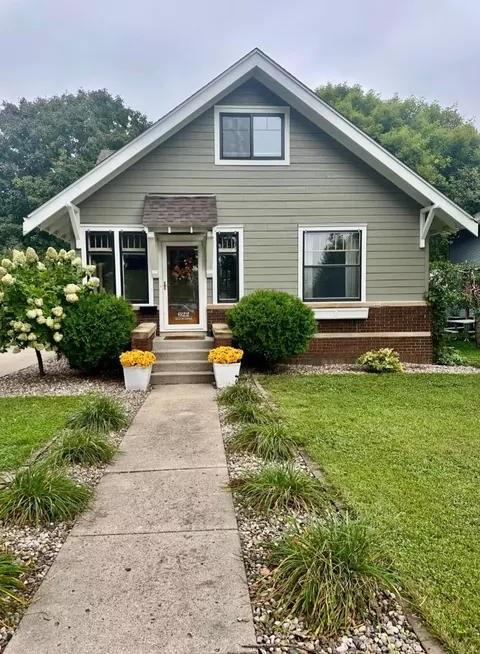 622 Nicollet Ave, North Mankato, MN 56003