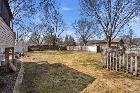 Exterior - 833 Lewis Pl, Saint Cloud, MN 56301 photo 3 of 7