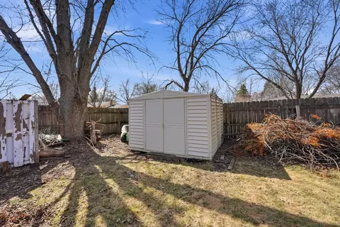 Exterior - 833 Lewis Pl, Saint Cloud, MN 56301 photo 5 of 7