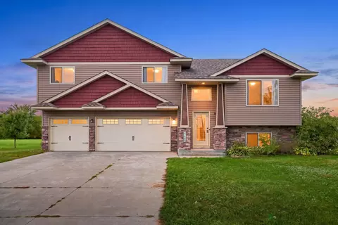 37960 Gerald Ave, North Branch, MN 55056