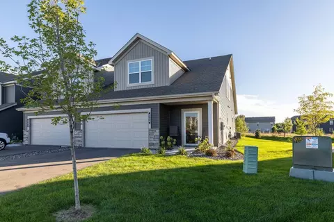 6590 Jody Ave S, Cottage Grove, MN 55016