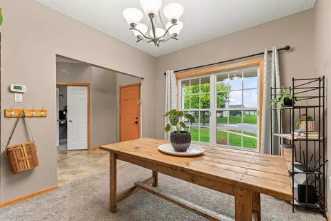 Entry Way - 1318 Bluff St, Dundas, MN 55019 photo 1 of 4
