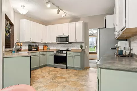 Kitchen - 1318 Bluff St, Dundas, MN 55019 photo 5 of 5