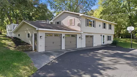 Exterior - 19071 Two Rivers Rd, Avon, MN 56310 photo 10 of 15