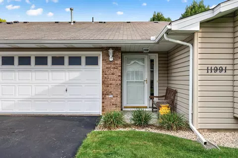 Exterior - 11991 Yellow Pine St NW, Coon Rapids, MN 55448 photo 4 of 9