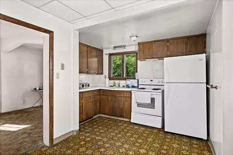 Kitchen - 107 Parkland Ave, Duluth, MN 55805 photo 1 of 1
