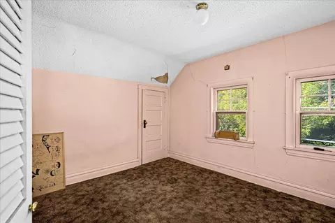 Bedroom - 107 Parkland Ave, Duluth, MN 55805 photo 1 of 5
