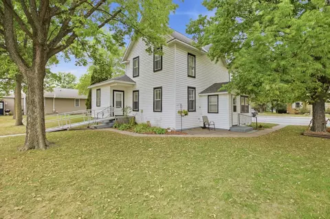 245 Main St W, Richmond, MN 56368