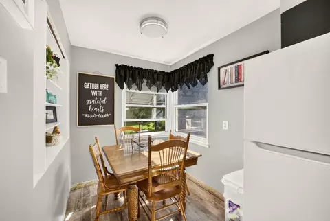Dining - 4724 Anderson Rd, Hermantown, MN 55811 photo 1 of 2