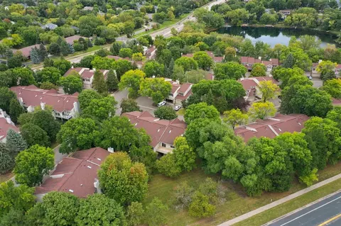 View/Area - 4240 Boulder Ridge Pt, Eagan, MN 55122 photo 5 of 5