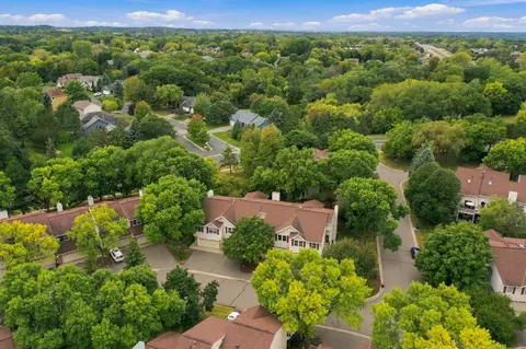 View/Area - 4240 Boulder Ridge Pt, Eagan, MN 55122 photo 3 of 5