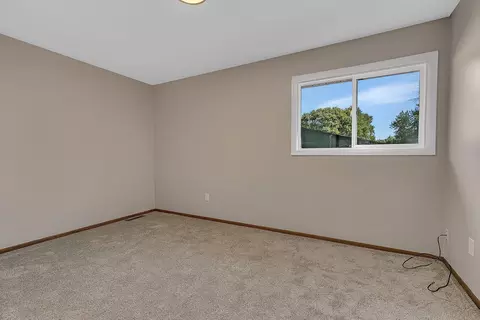 Bedroom - 7337 122nd Ave N, Champlin, MN 55316 photo 3 of 4