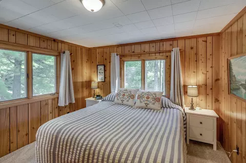 Bedroom - 4109 Long Beach Dr NW, Hackensack, MN 56452 photo 1 of 3