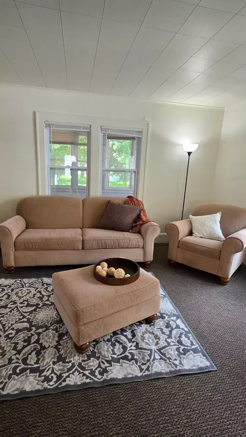 Living - 112 16th Ave S, Saint Cloud, MN 56301 photo 2 of 2