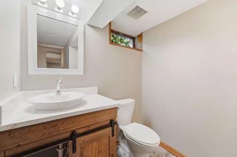 Bath - 831 20th Ave N, Saint Cloud, MN 56303 photo 2 of 2