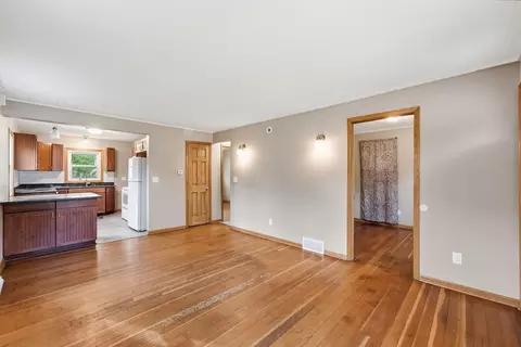 Living - 831 20th Ave N, Saint Cloud, MN 56303 photo 4 of 4