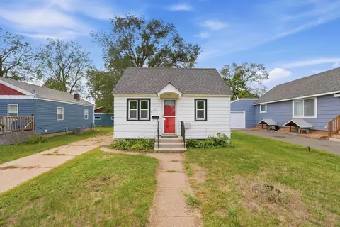 Exterior - 831 20th Ave N, Saint Cloud, MN 56303 photo 3 of 10