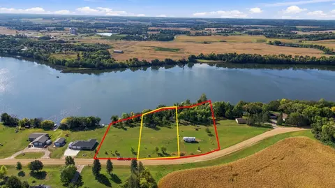 469 N Shore Dr, Underwood, MN 56586