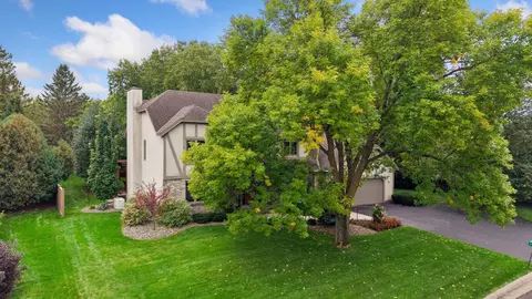 1591 Diane Rd, Mendota Heights, MN 55118