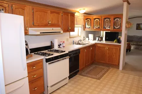 Kitchen - 304 4th St S, Hoffman, MN 56339 photo 1 of 2