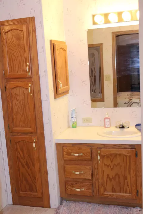 Bath - 304 4th St S, Hoffman, MN 56339 photo 1 of 6