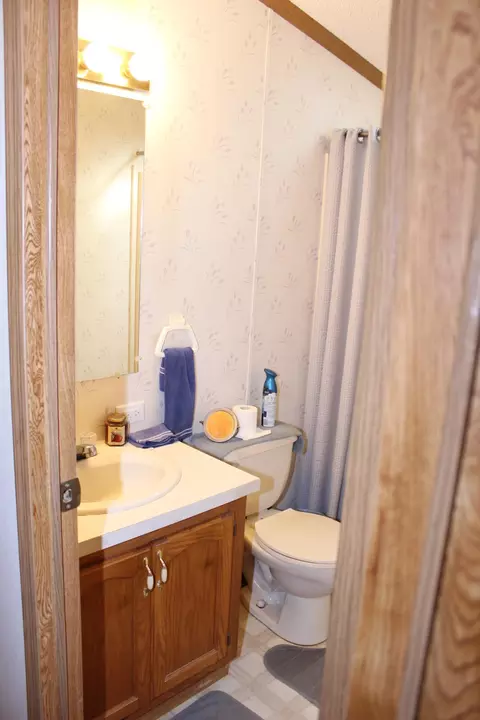 Bath - 304 4th St S, Hoffman, MN 56339 photo 5 of 6