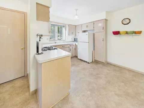 Kitchen - 910 10th Ave S, Saint Cloud, MN 56301 photo 3 of 3