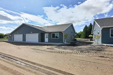 1507 Nokomis St, Alexandria, MN 56308