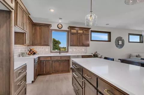 Kitchen - 204 57th Ave SE, Saint Cloud, MN 56304 photo 3 of 9