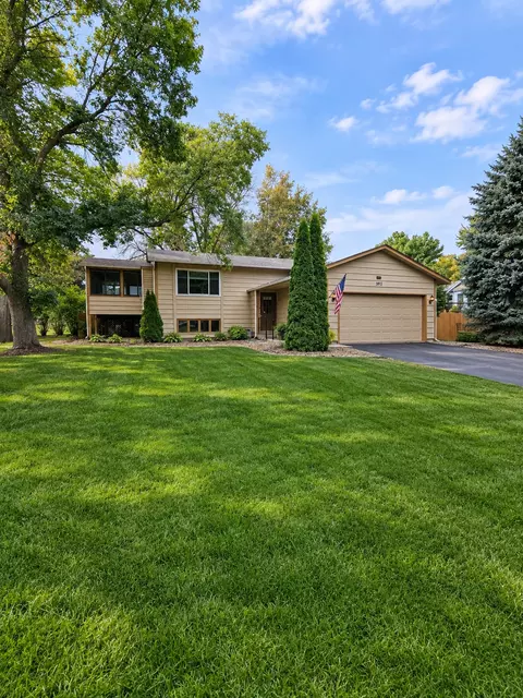15918 Island View Rd NW, Prior Lake, MN 55372