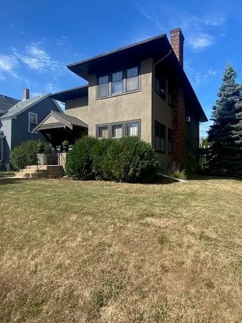 100 W 40th St, Minneapolis, MN 55409